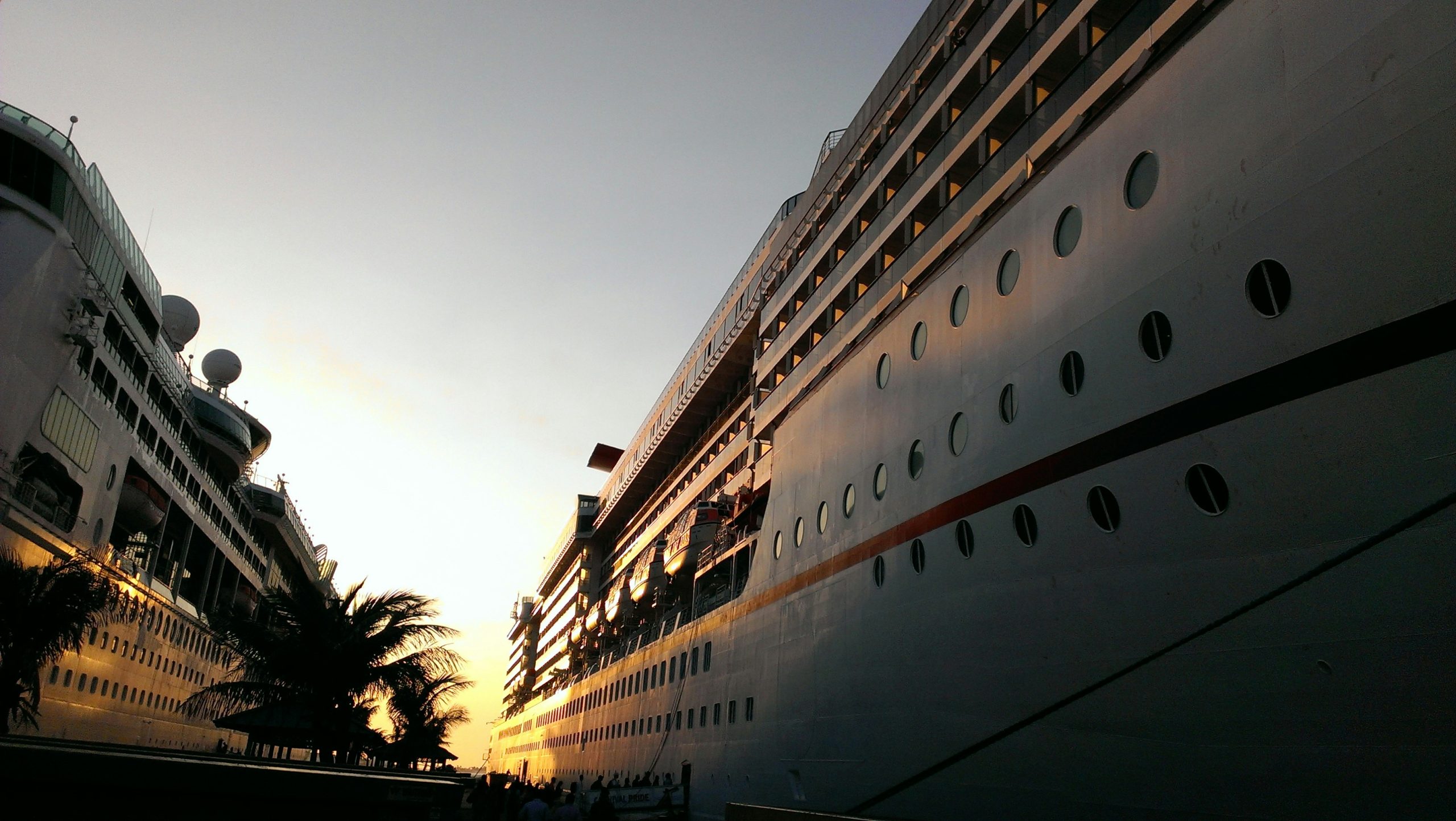find the best cruise deals and discounts for your next vacation with our exclusive offers and packages.